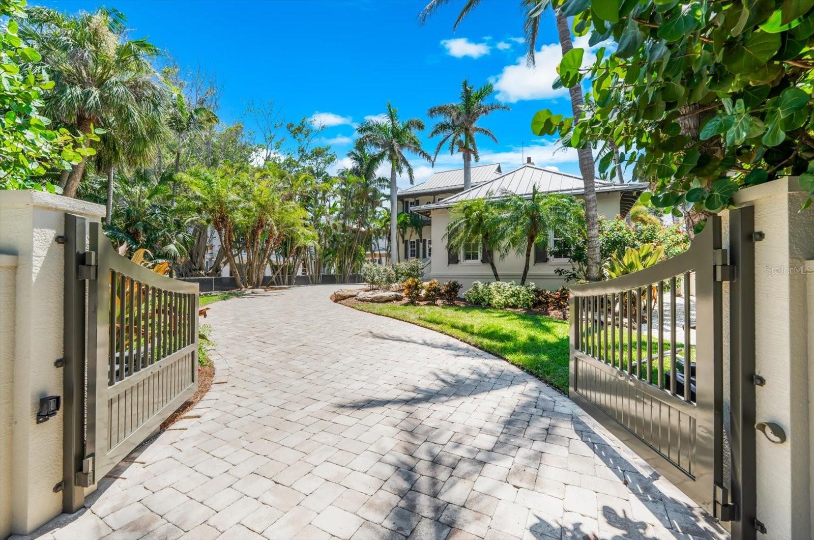 500 GULF BOULEVARD