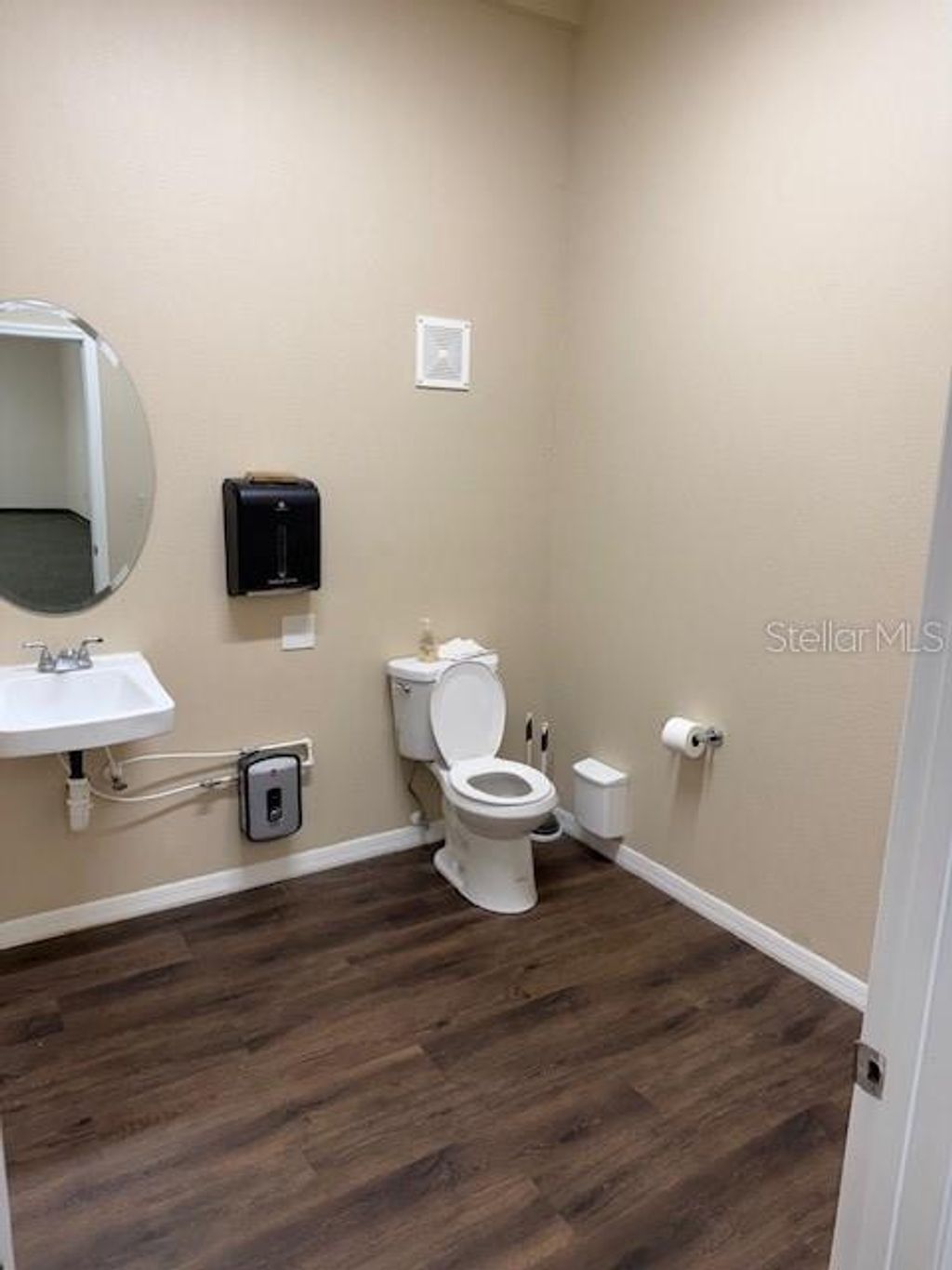 Photo of 1607 S Alexander Street, Plant City, FL 33563 (MLS # TB8448524)