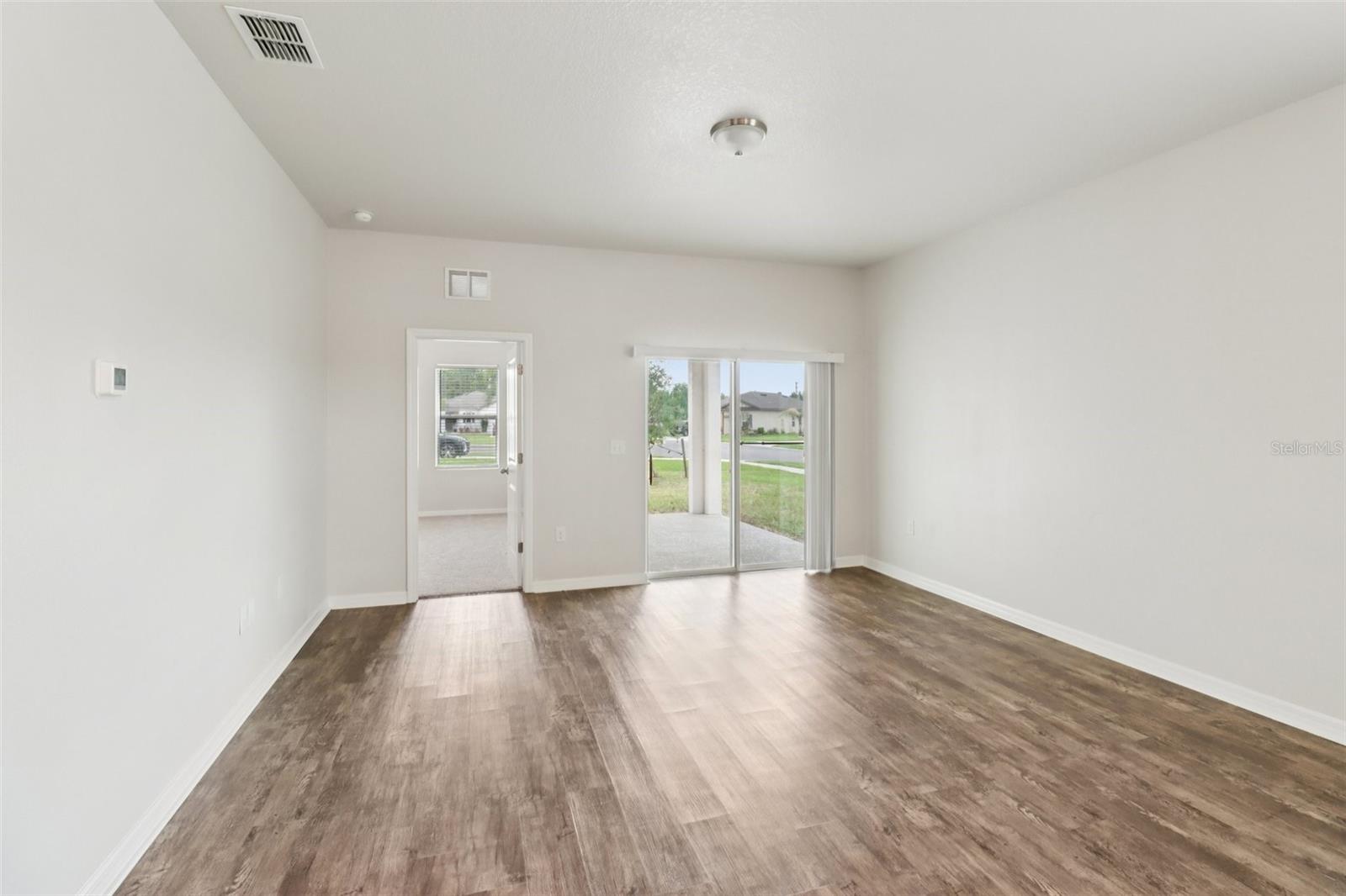 COASTAL WOODS UN B1 - Residential