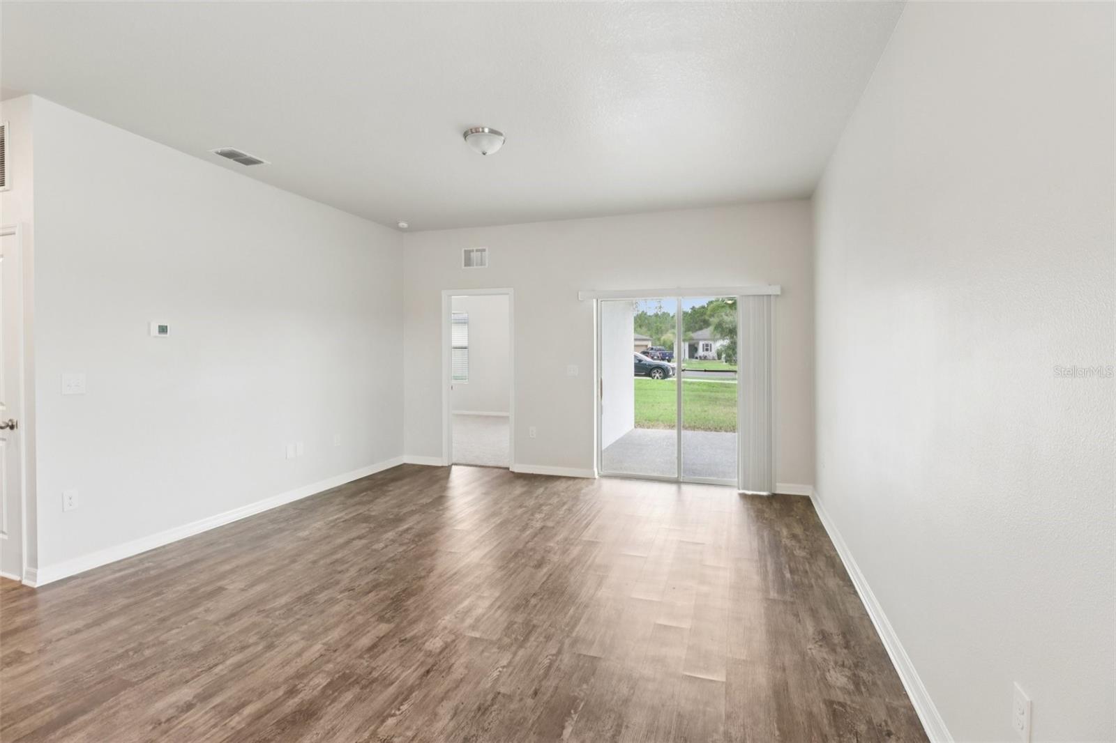 COASTAL WOODS UN B1 - Residential