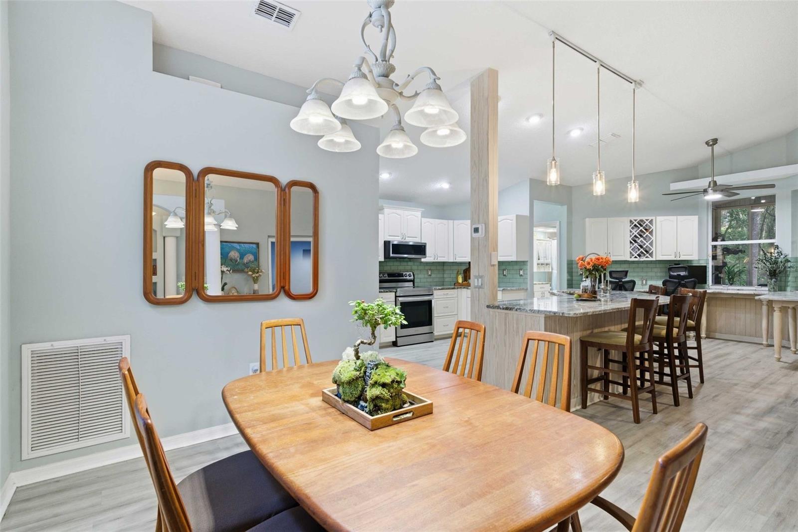 RAINBOW SPRINGS WOODLANDS - Residential