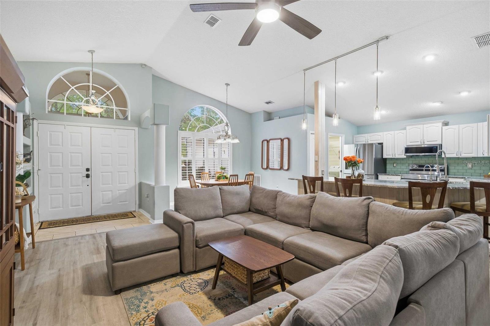 RAINBOW SPRINGS WOODLANDS - Residential