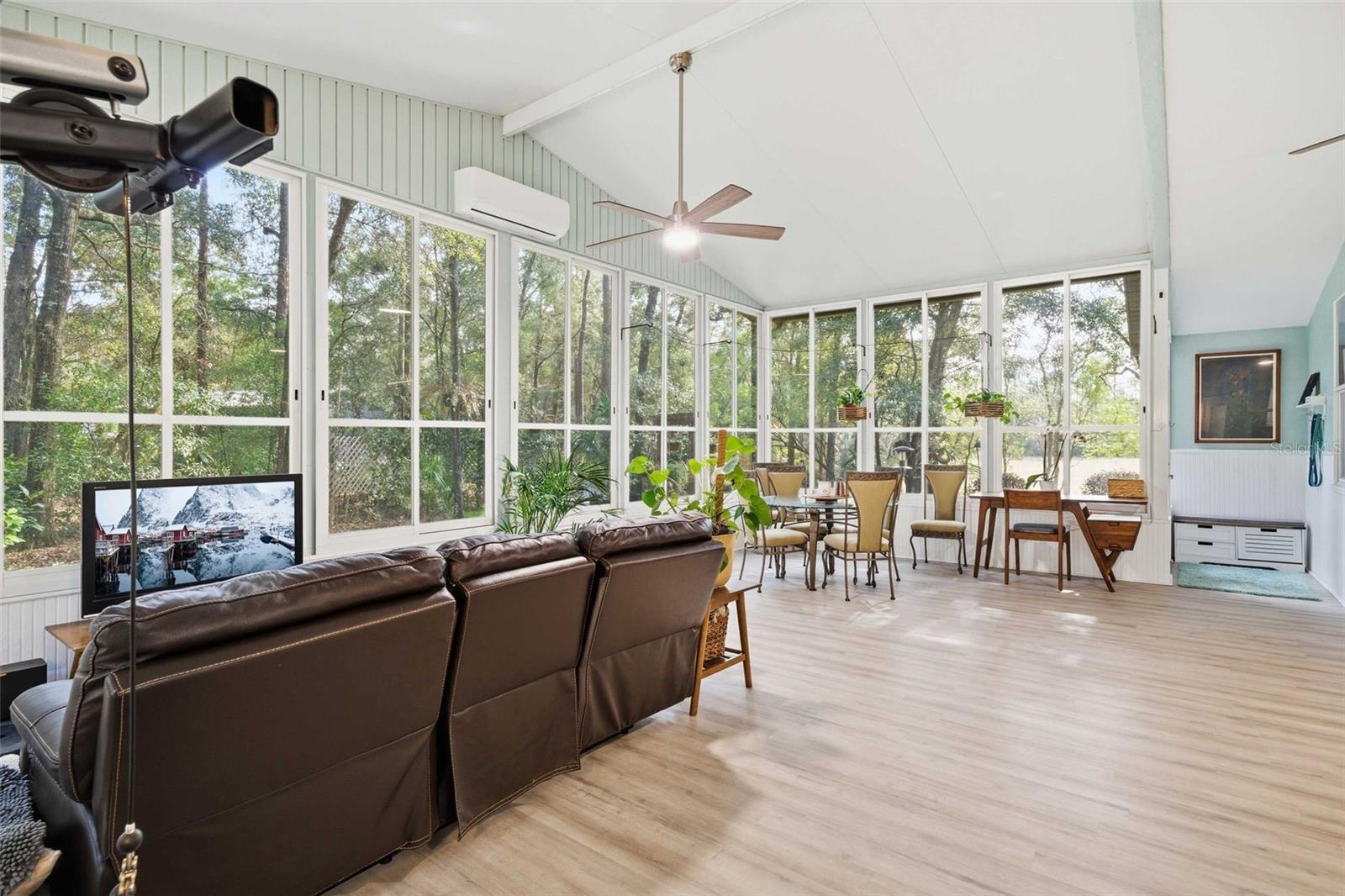 RAINBOW SPRINGS WOODLANDS - Residential