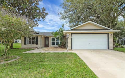 Photo of 1204 Oak Hammock Lane, Lady Lake, FL 32159 (MLS # G5114198)
