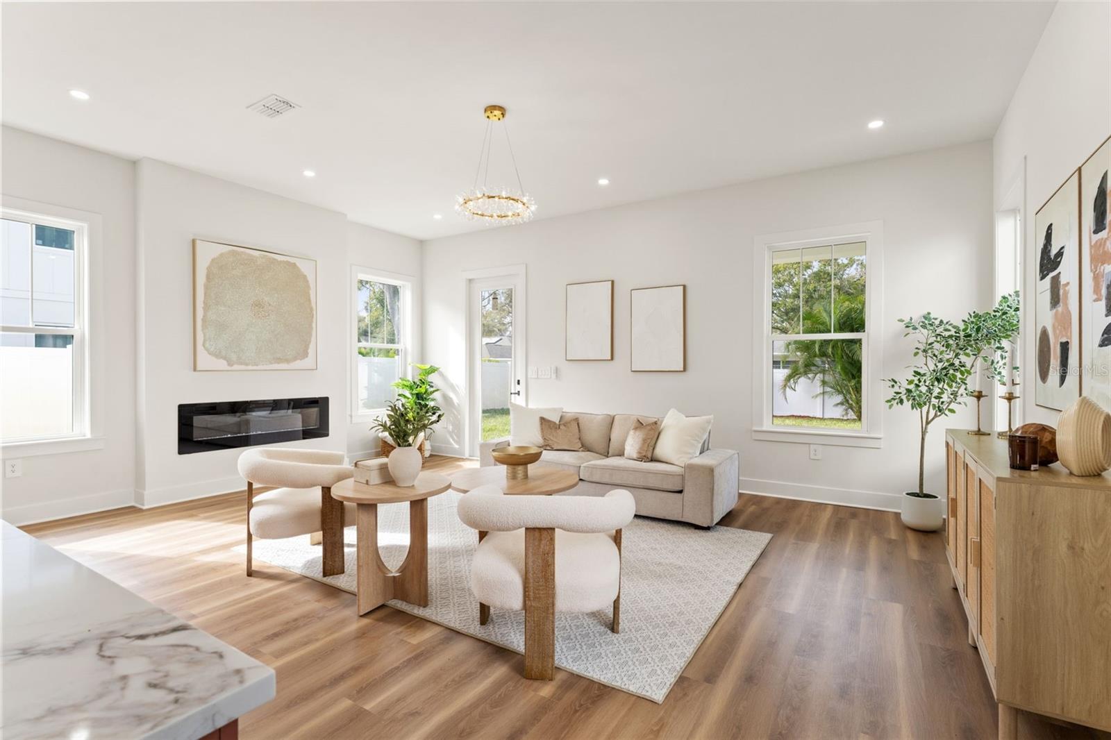 ALSTON HEIGHTS - Residential