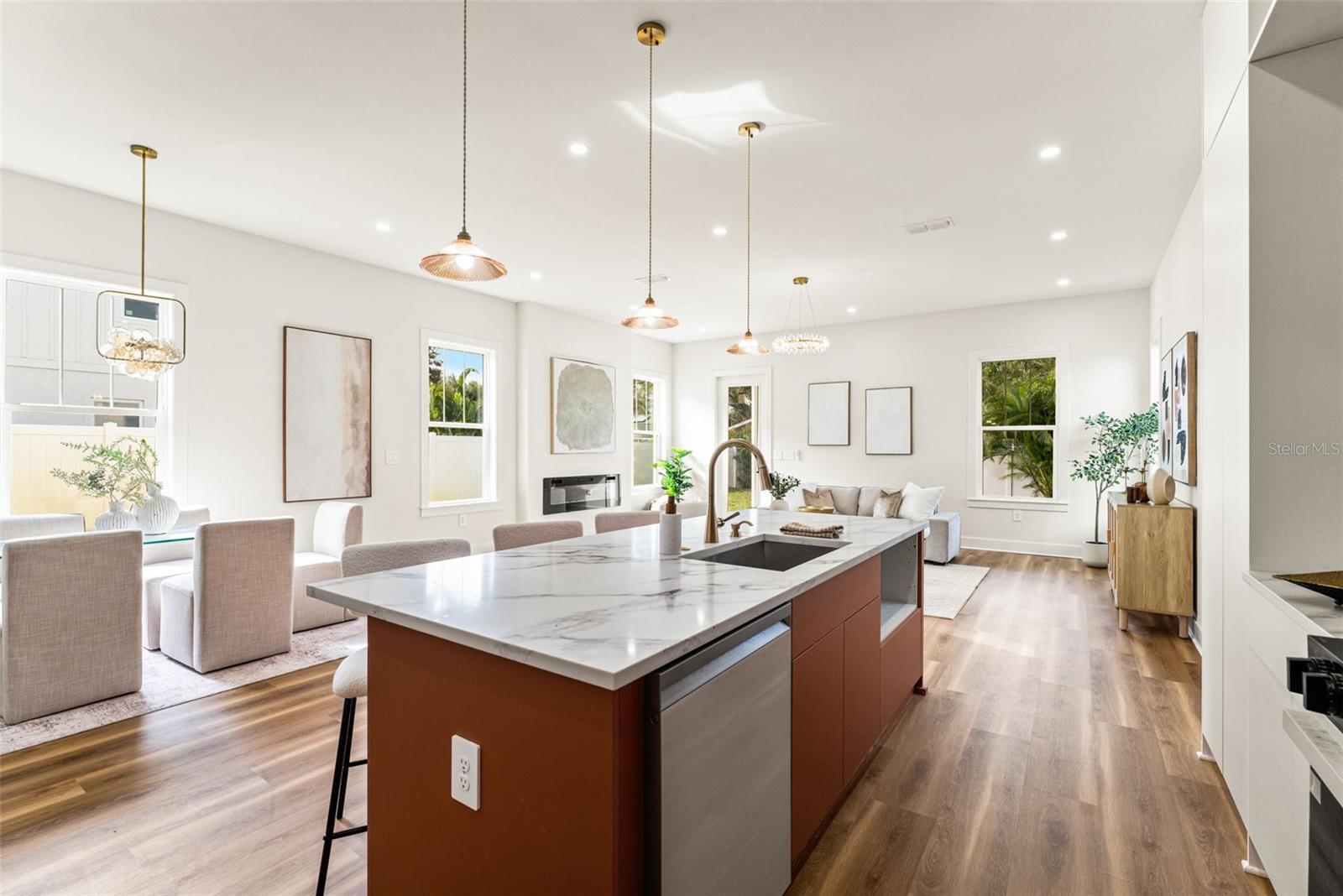 ALSTON HEIGHTS - Residential