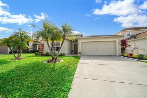 Photo of 11316 Camus Lane, Orlando, FL 32824 (MLS # OM721282)