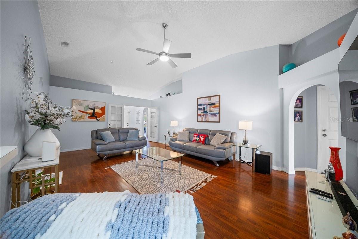 WETHERBEE LAKES SUB - Residential