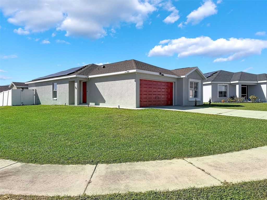 Photo of 780 Overlook Grove Drive, Winter Haven, FL 33884 (MLS # TB8443135)