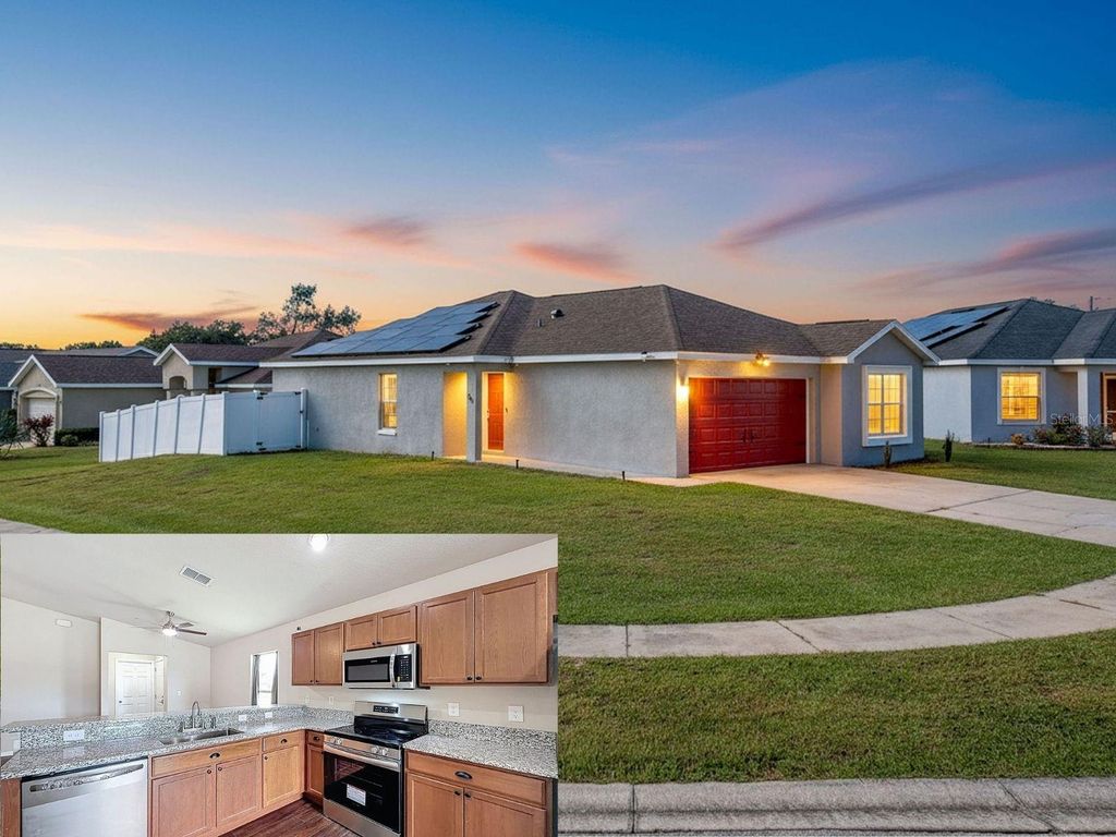 Photo of 780 Overlook Grove Drive, Winter Haven, FL 33884 (MLS # TB8443135)