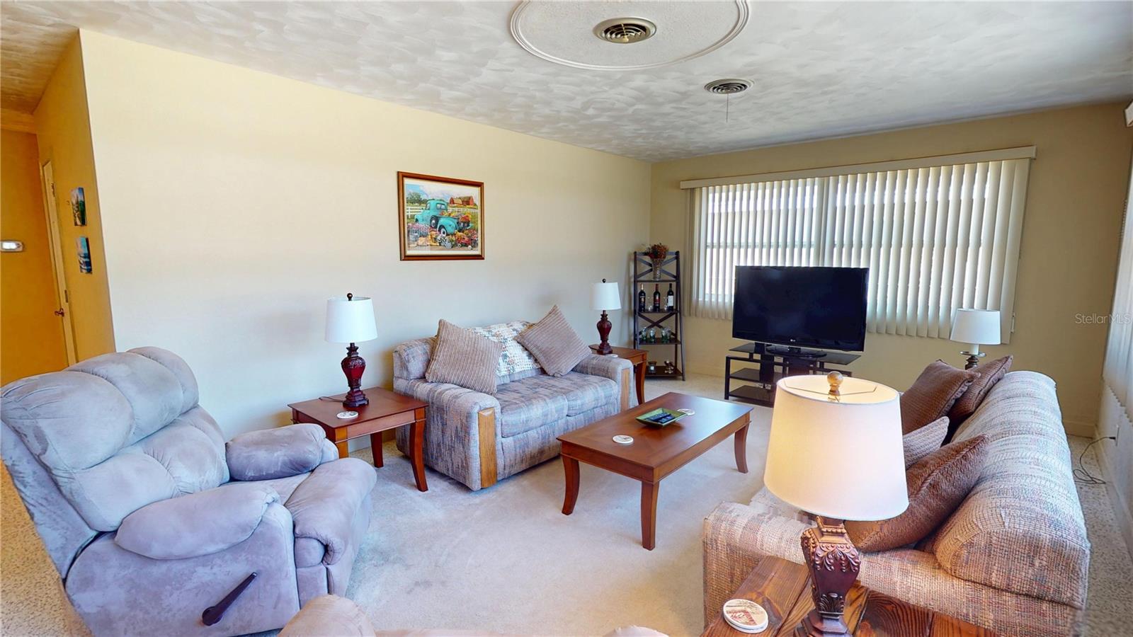 TROPICAL PALM TERRACE - Residential