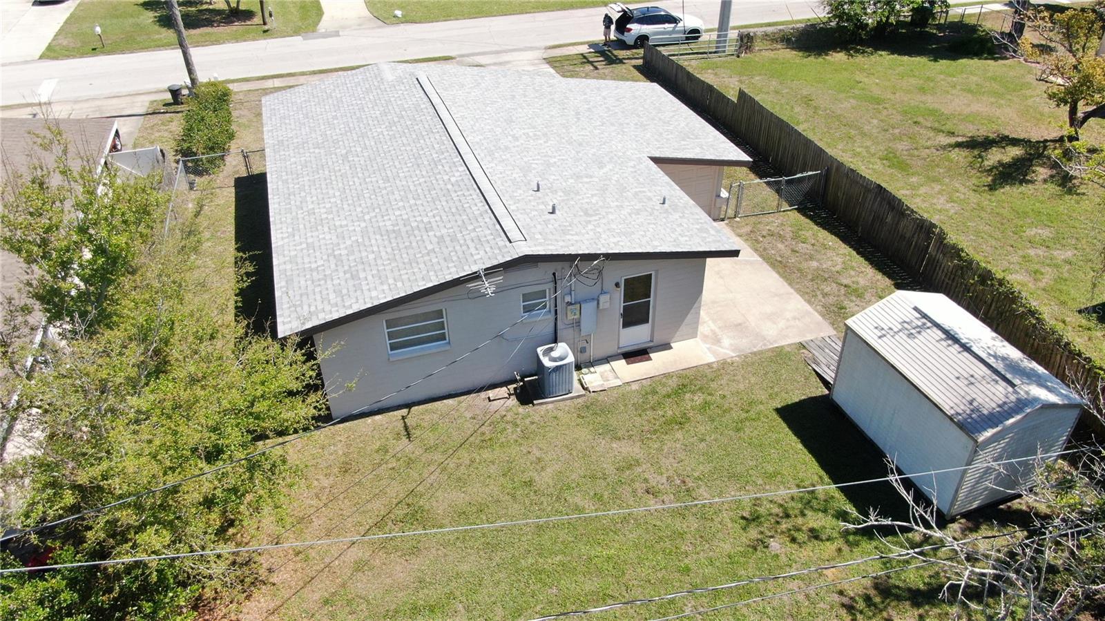 TROPICAL PALM TERRACE - Residential