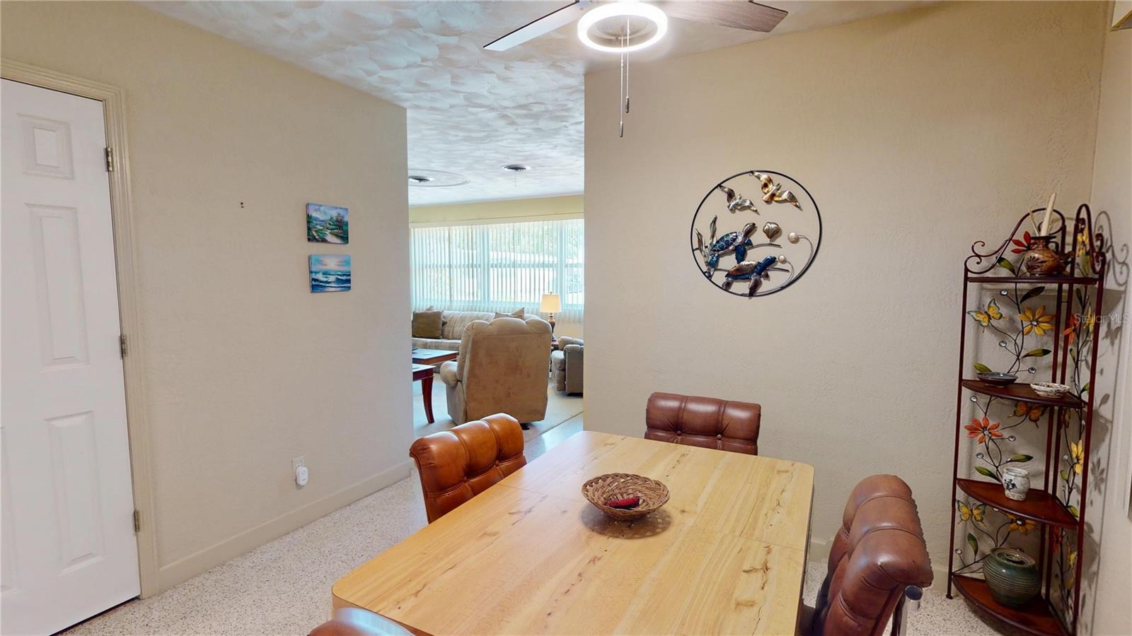 TROPICAL PALM TERRACE - Residential