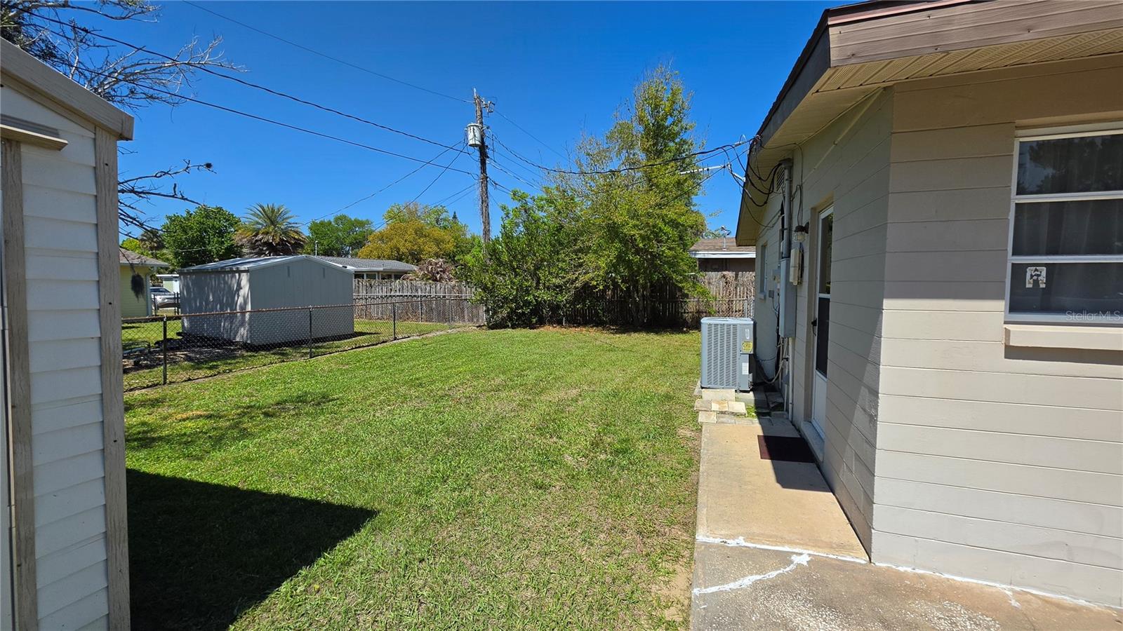 TROPICAL PALM TERRACE - Residential