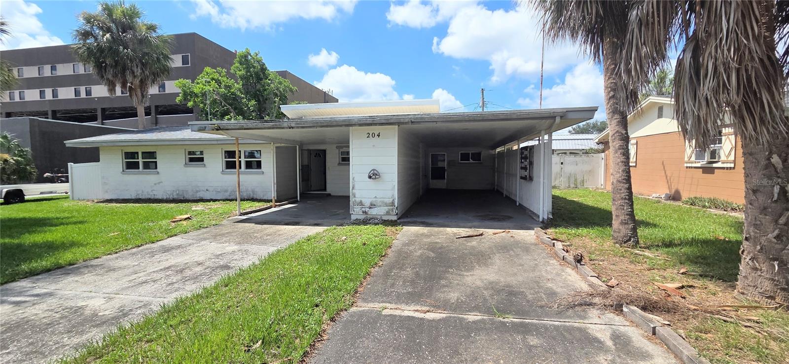 204 BOBBIE CIRCLE