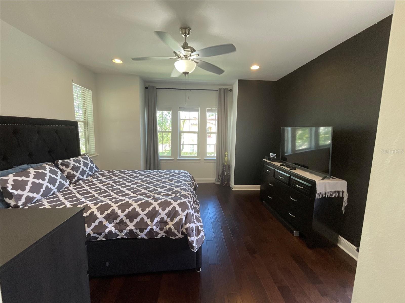 CANOPY OAKS PH 1 - Residential