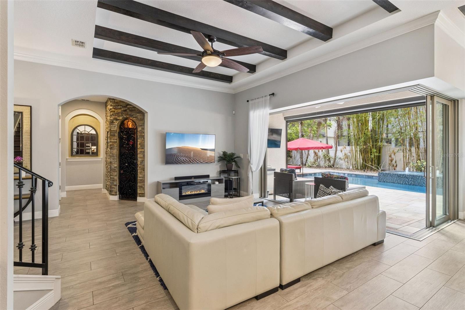 CANOPY OAKS PH 1 - Residential