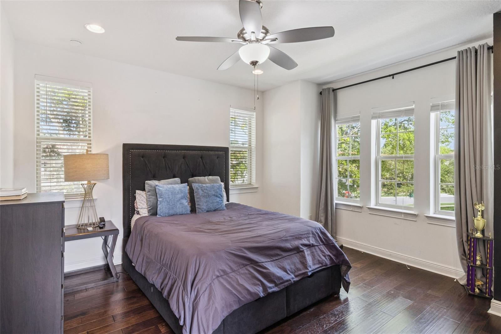 CANOPY OAKS PH 1 - Residential