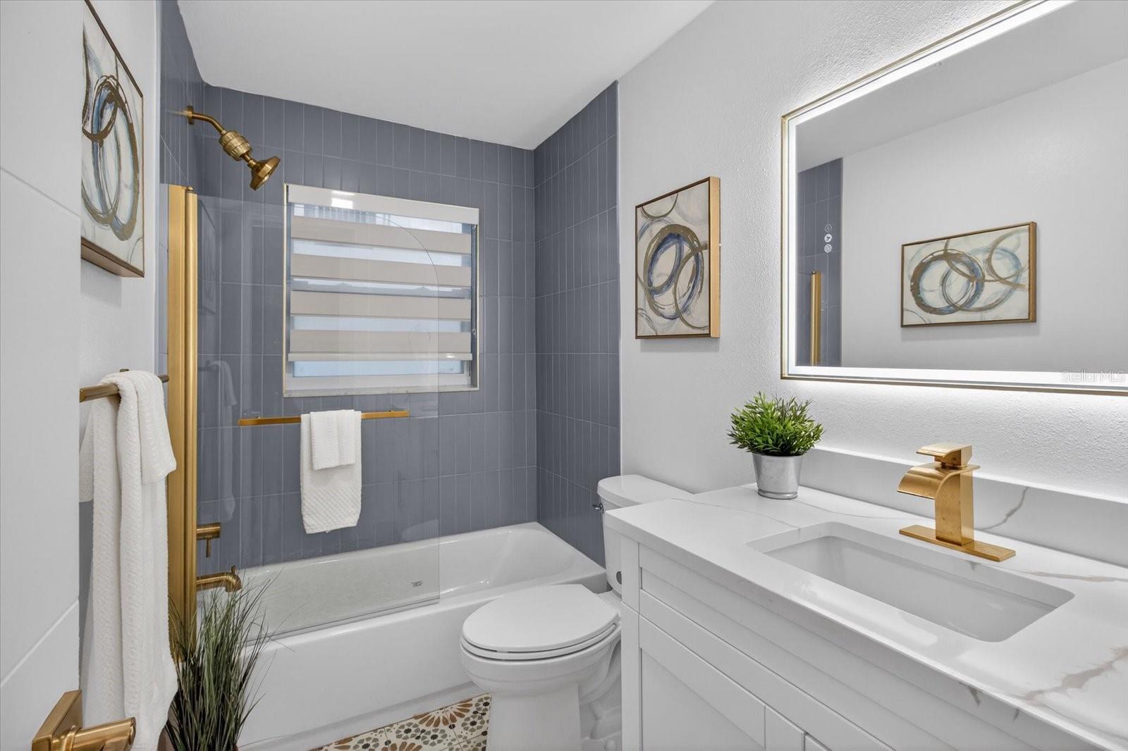 SHORE ACRES EDGEWATER SEC - Residential