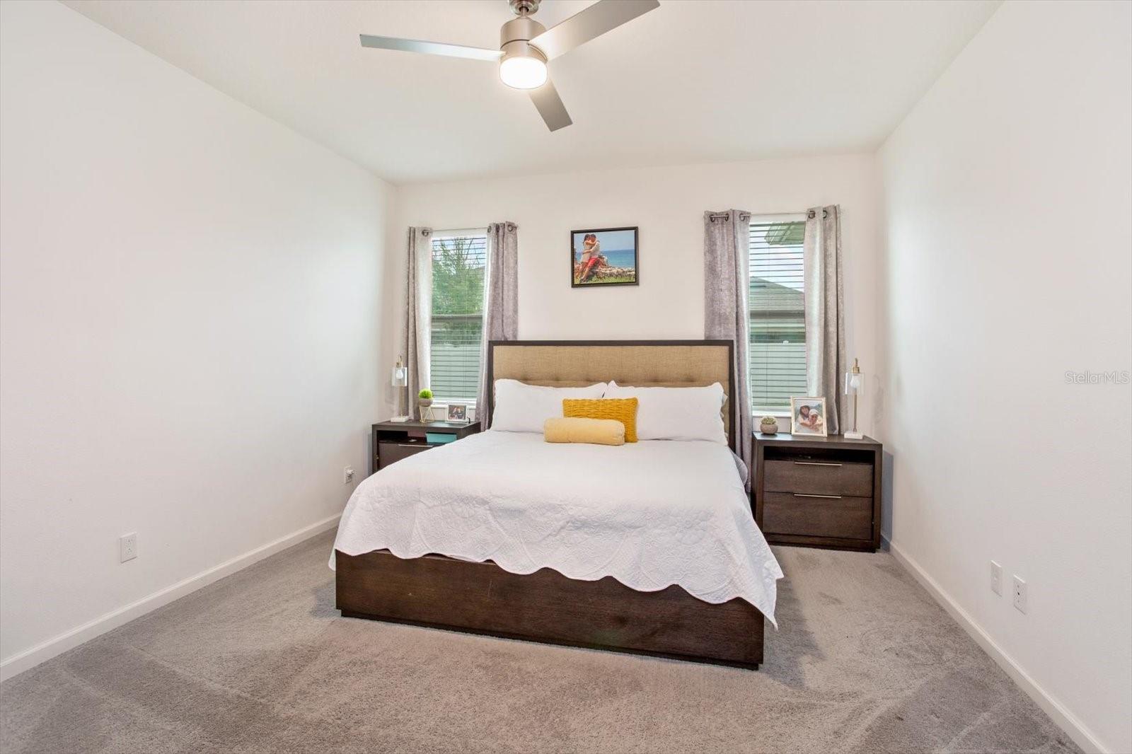 REDBRIDGE SQUARE - Residential