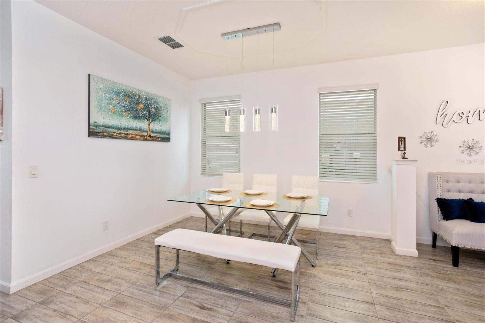 REDBRIDGE SQUARE - Residential