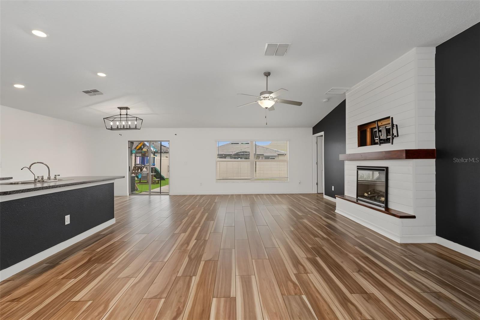 6317 SPIDER LILY WAY