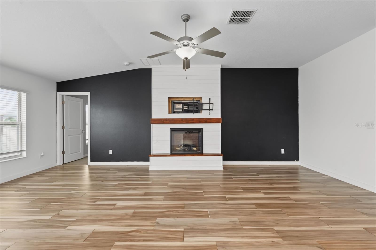 6317 SPIDER LILY WAY
