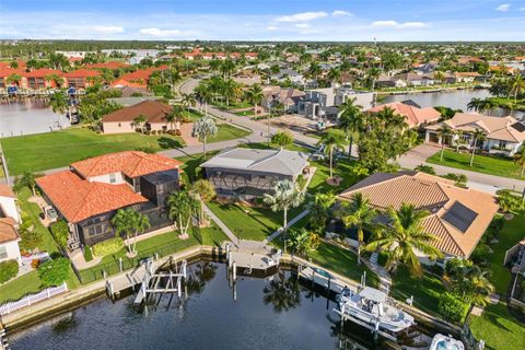 A home in PUNTA GORDA