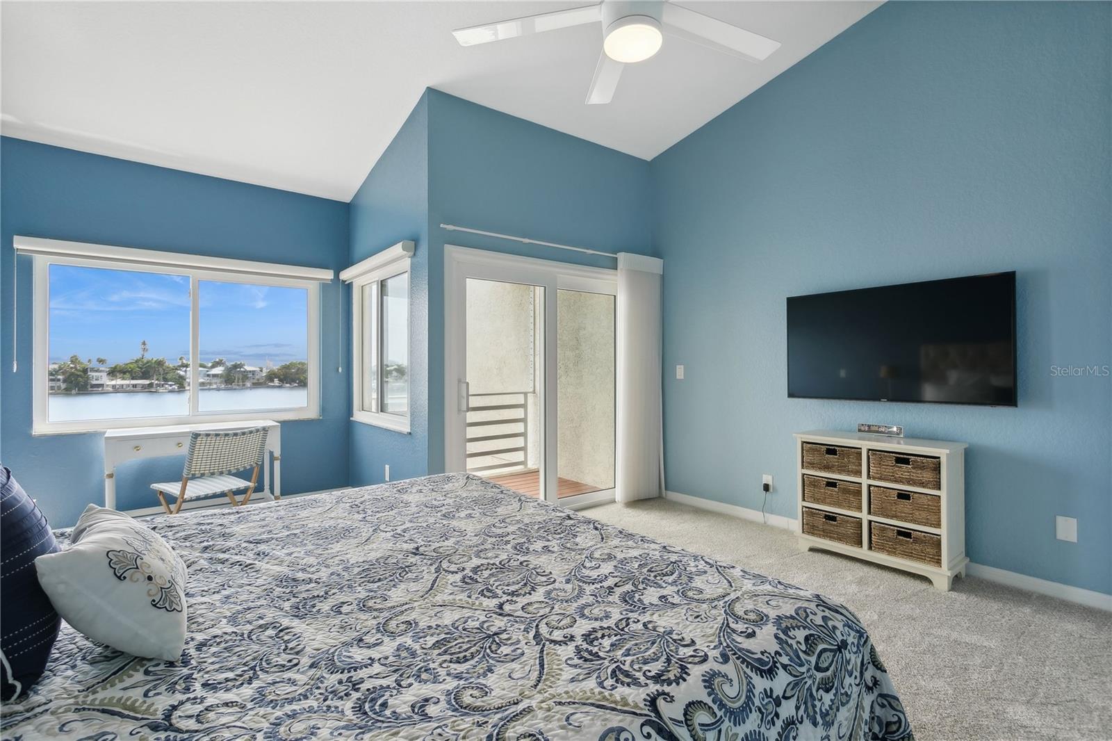 MIRABELLA TWNHMS SUB - Residential Lease