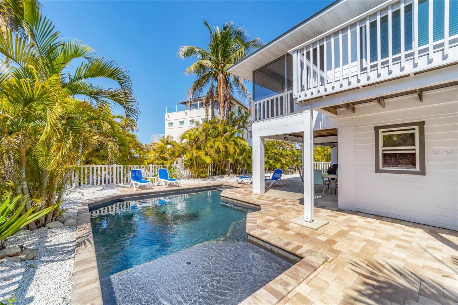 123 HAMMOCK ROAD