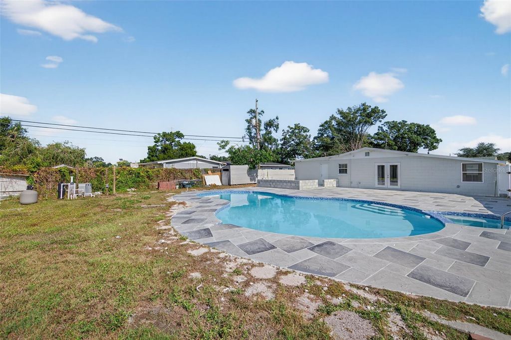 Photo of 5861 85th Terrace N, Pinellas Park, FL 33781 (MLS # TB8437855)