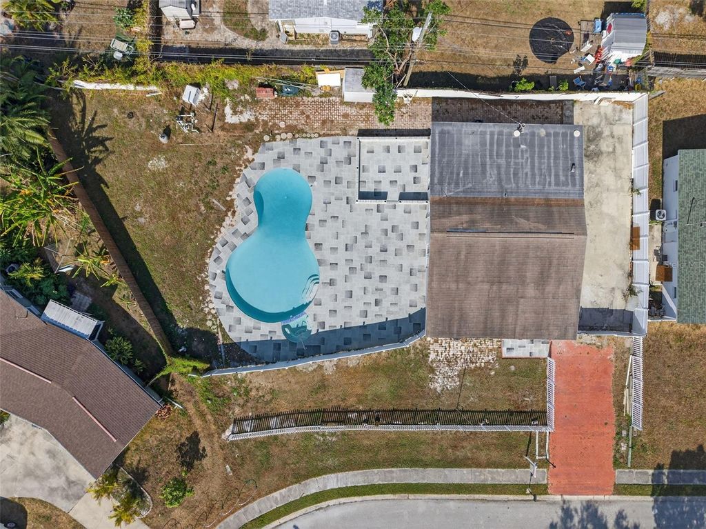 Photo of 5861 85th Terrace N, Pinellas Park, FL 33781 (MLS # TB8437855)