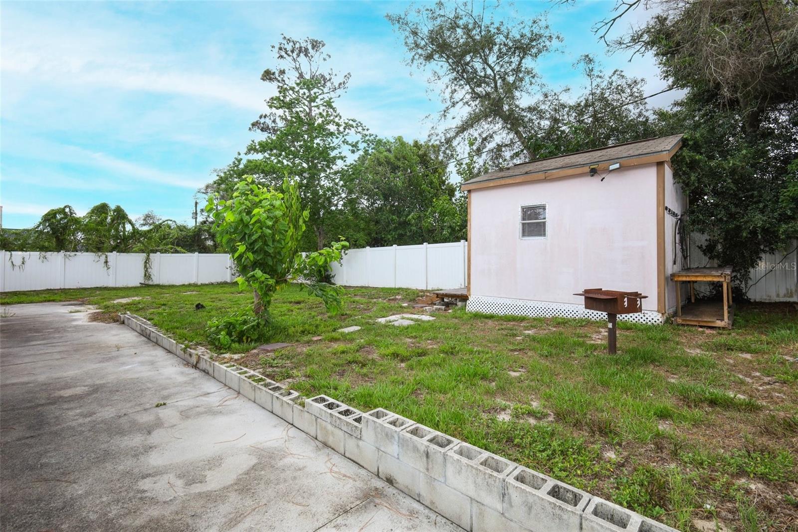DELTONA LAKES UNIT 73 - Residential