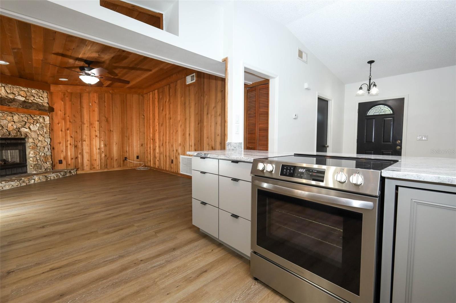 DELTONA LAKES UNIT 73 - Residential