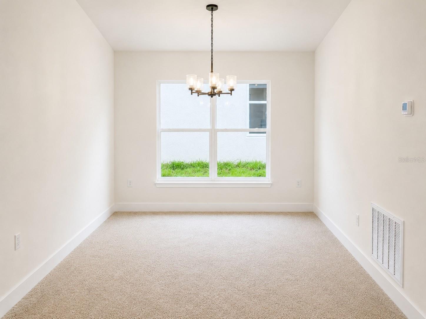 1639 ANN ROSE WAY