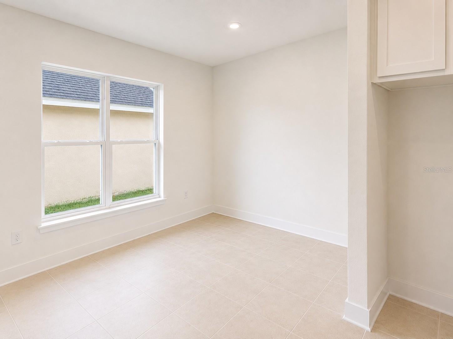 1639 ANN ROSE WAY