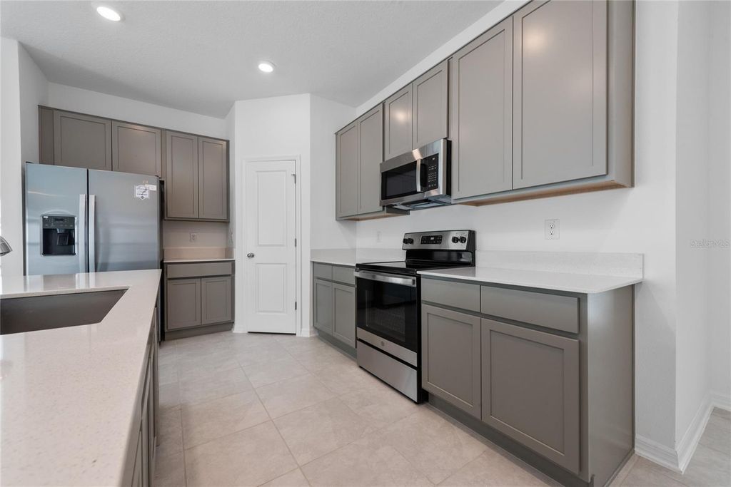 Photo of 346 Rustic Rail Drive, Lake Wales, FL 33859 (MLS # S5148595)