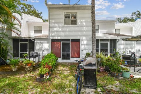 A home in PALM HARBOR