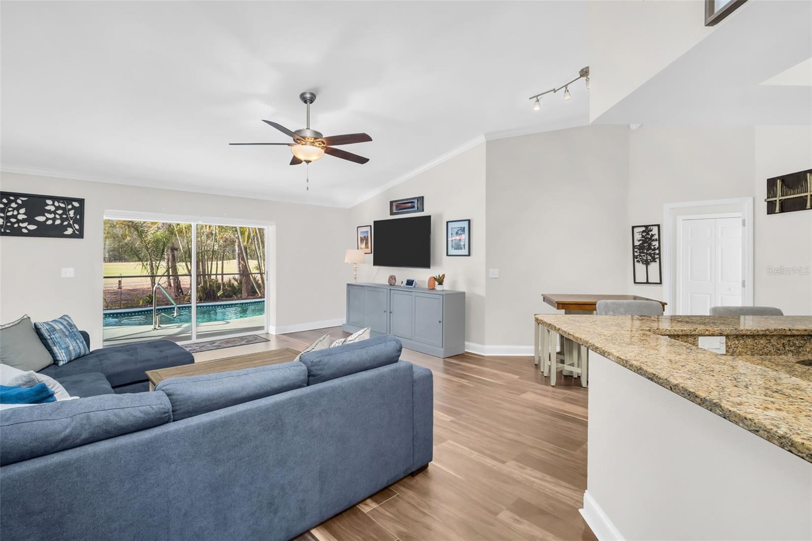 12929 ROYAL GEORGE AVENUE