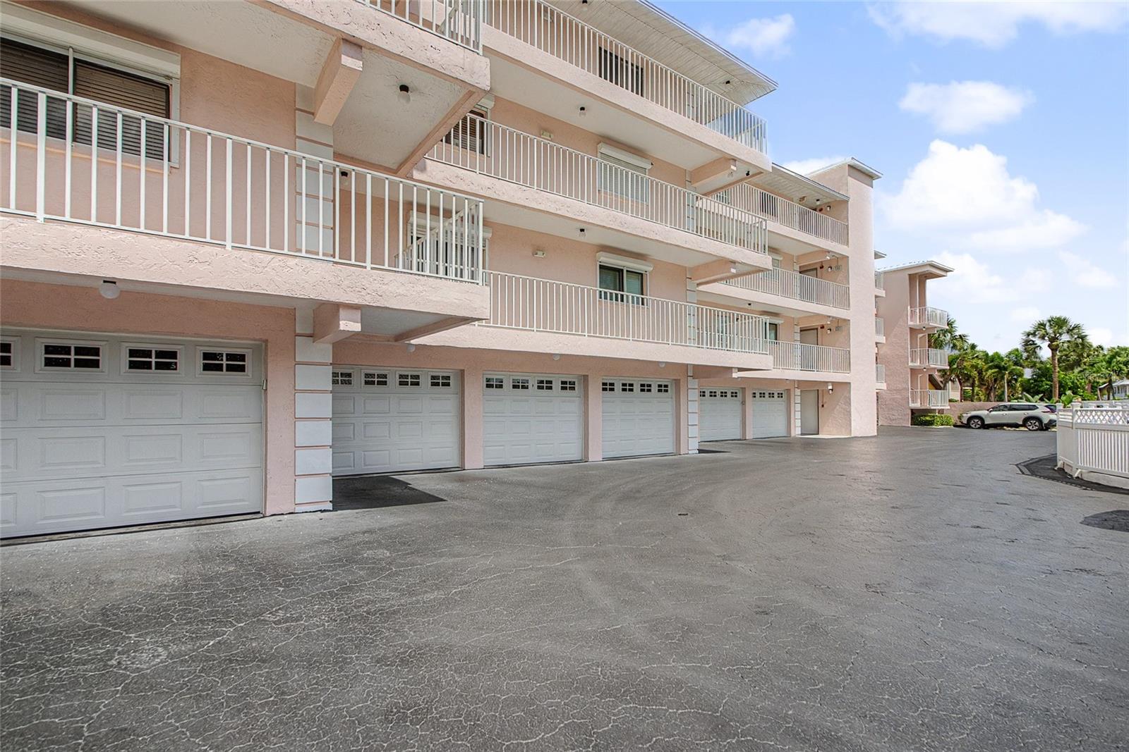 BERMUDA SUNSET - Residential