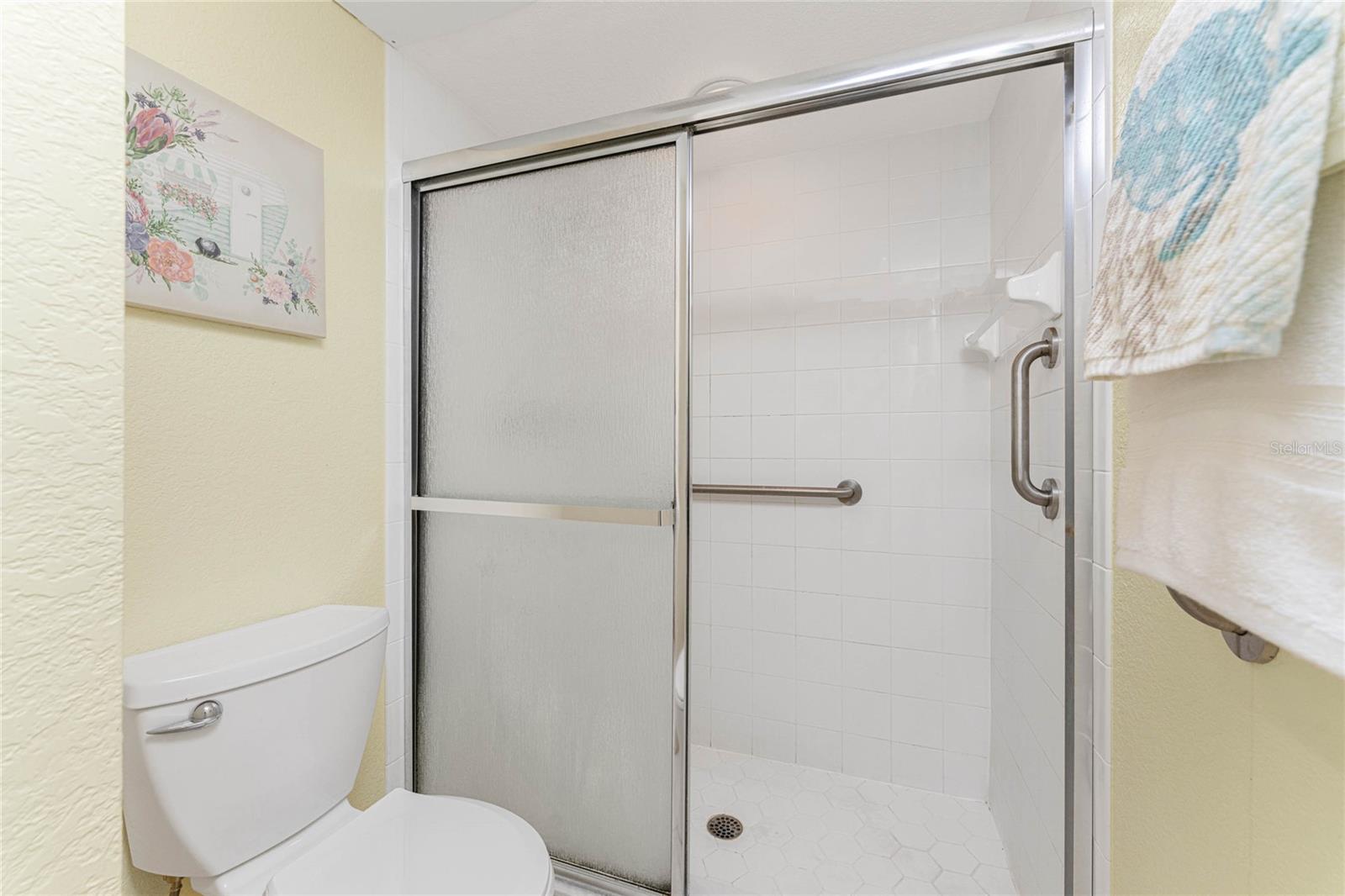 FIDDLERS GREEN NATURE TRAIL BL - Residential