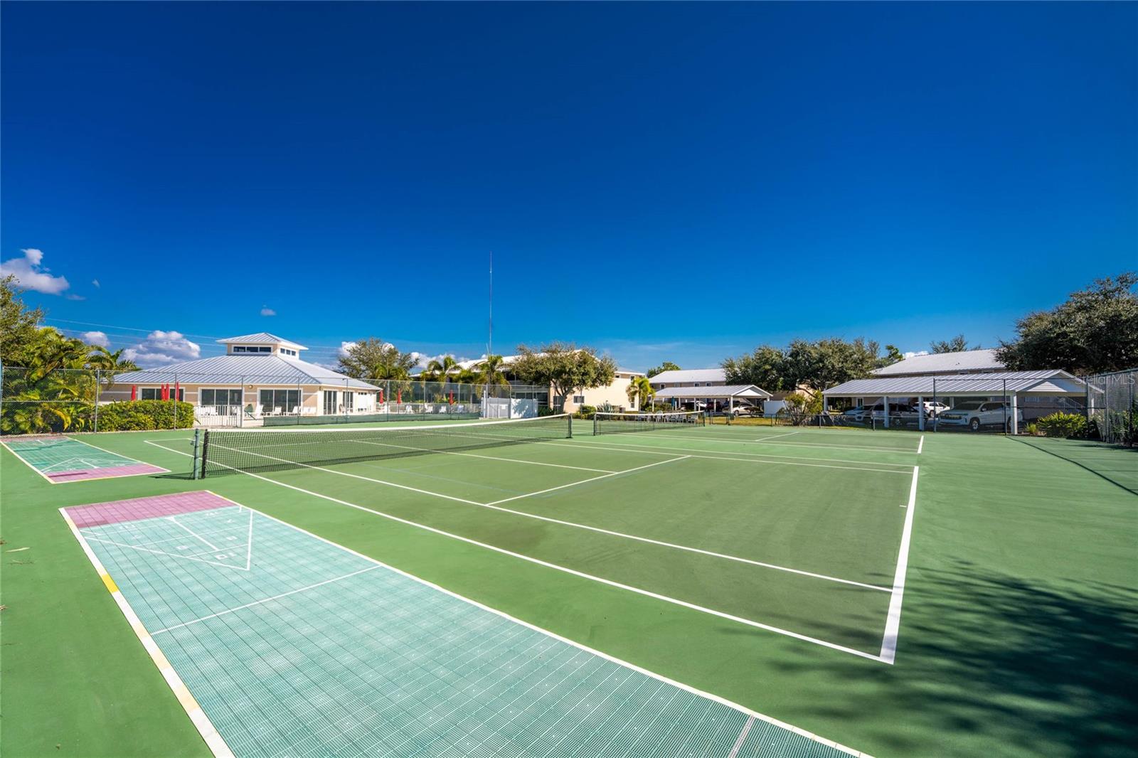 FIDDLERS GREEN NATURE TRAIL BL - Residential