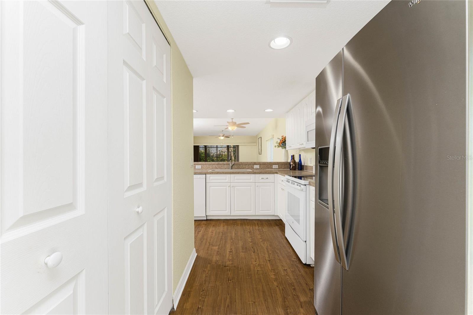 FIDDLERS GREEN NATURE TRAIL BL - Residential