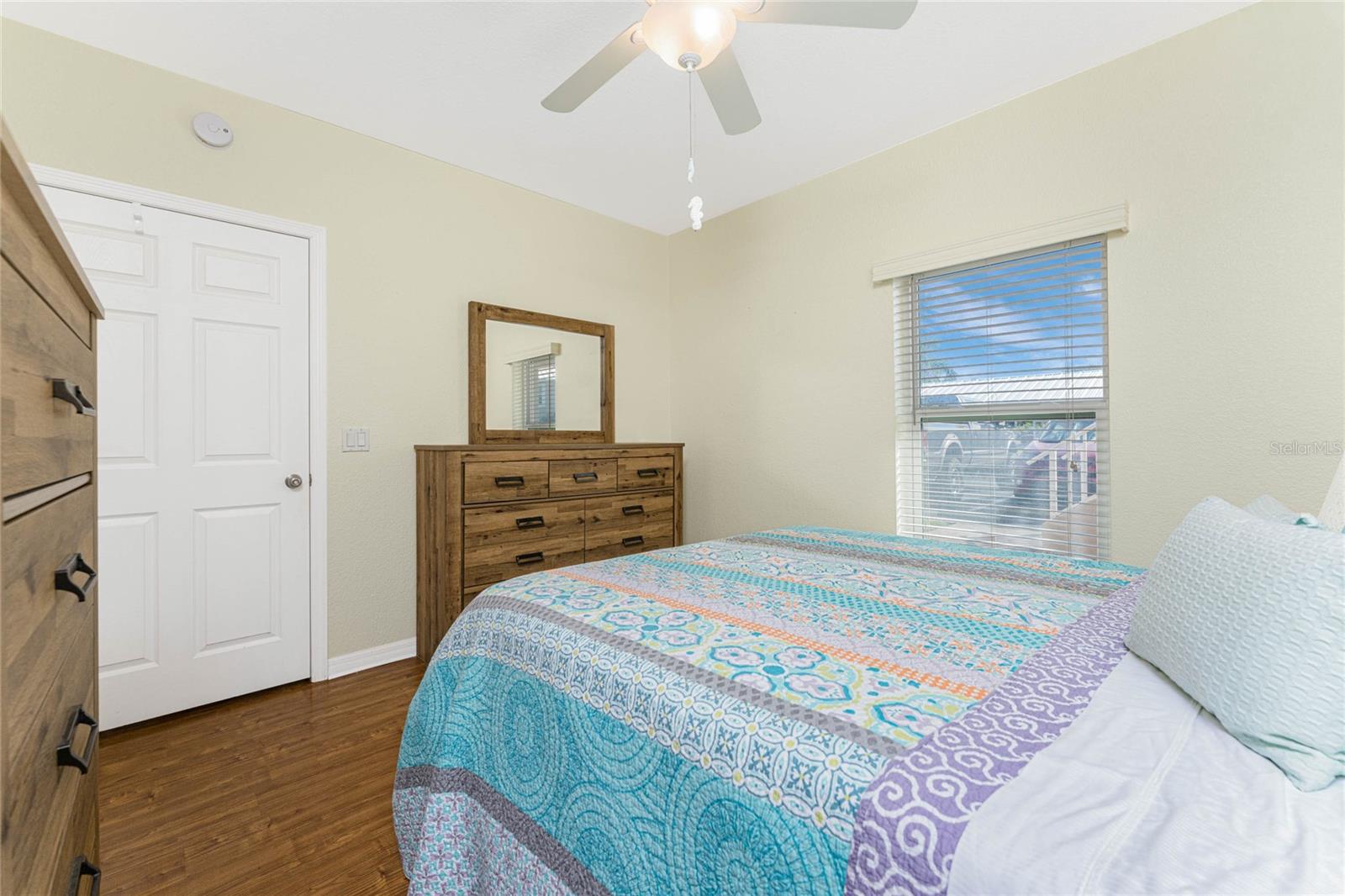 FIDDLERS GREEN NATURE TRAIL BL - Residential