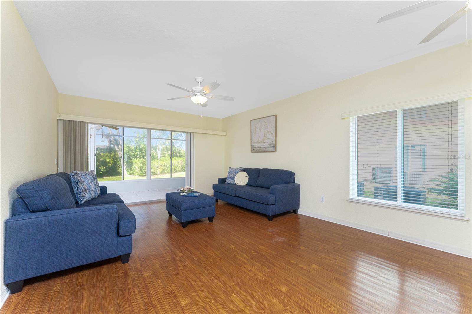 FIDDLERS GREEN NATURE TRAIL BL - Residential