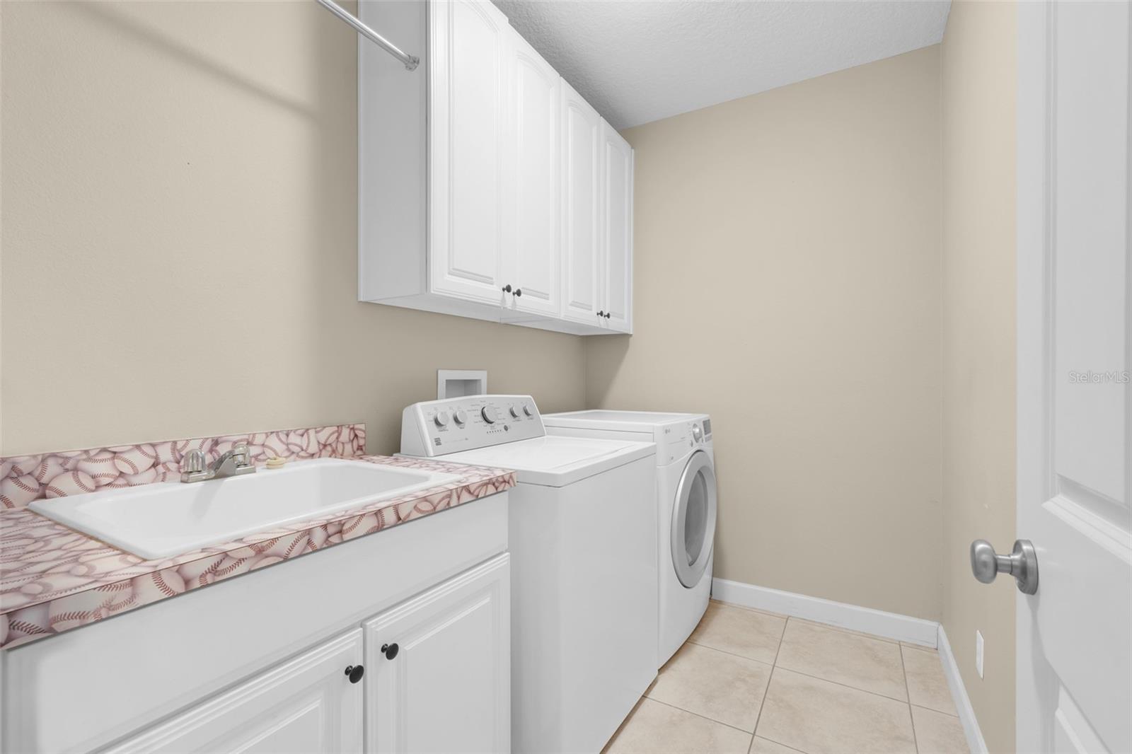 HUNTERS RIDGE SUB - Residential