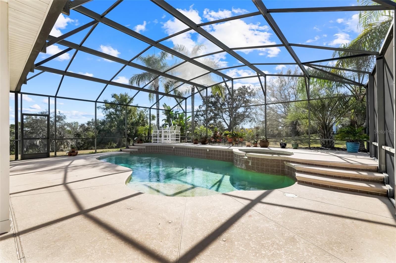 HUNTERS RIDGE SUB - Residential