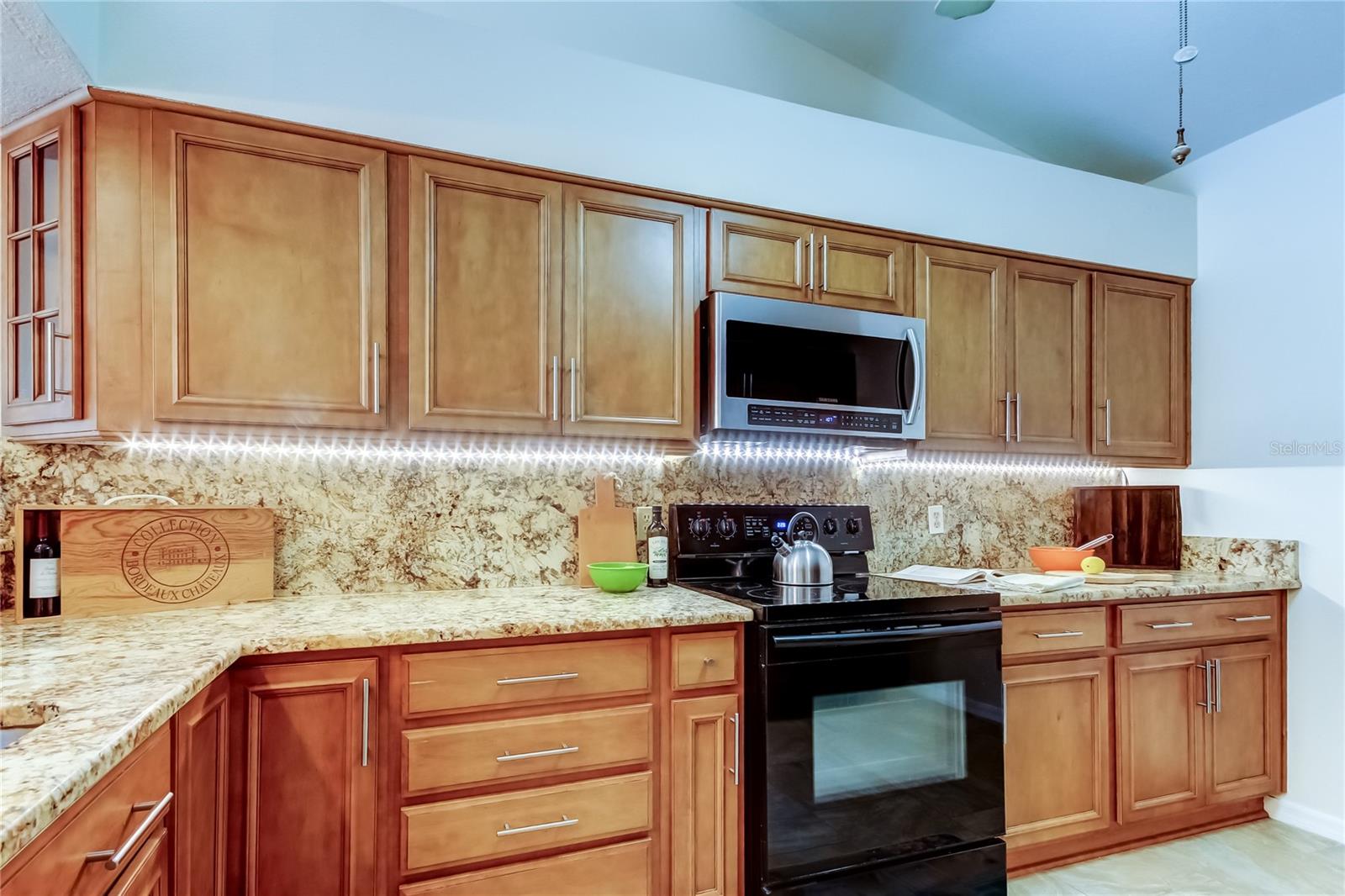 2547 STONY BROOK LANE