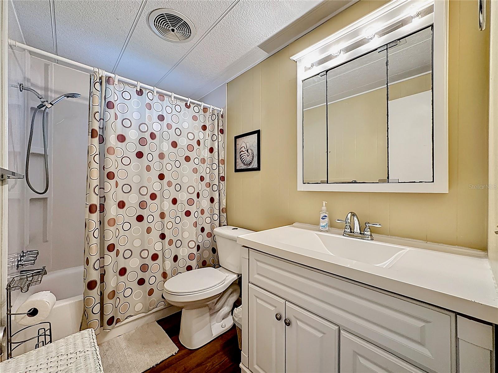 TROPIC ISLES CO-OP - Residential