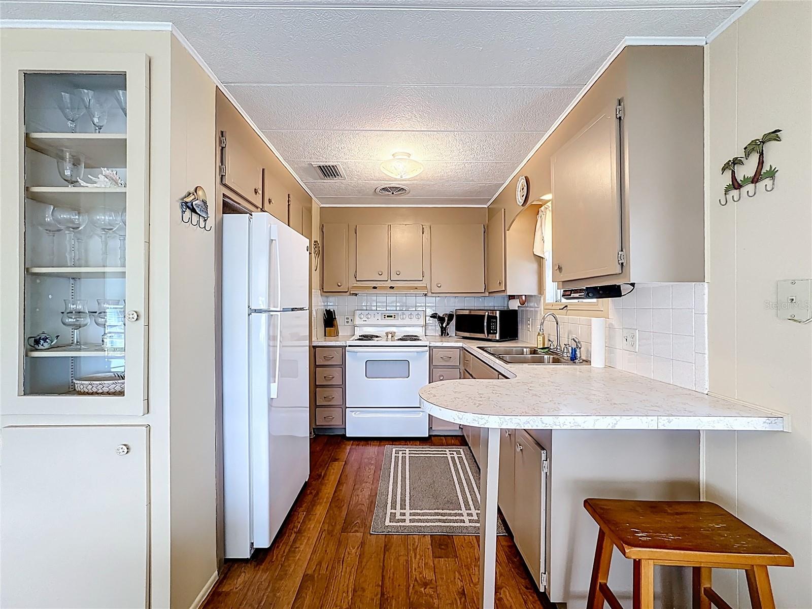 TROPIC ISLES CO-OP - Residential